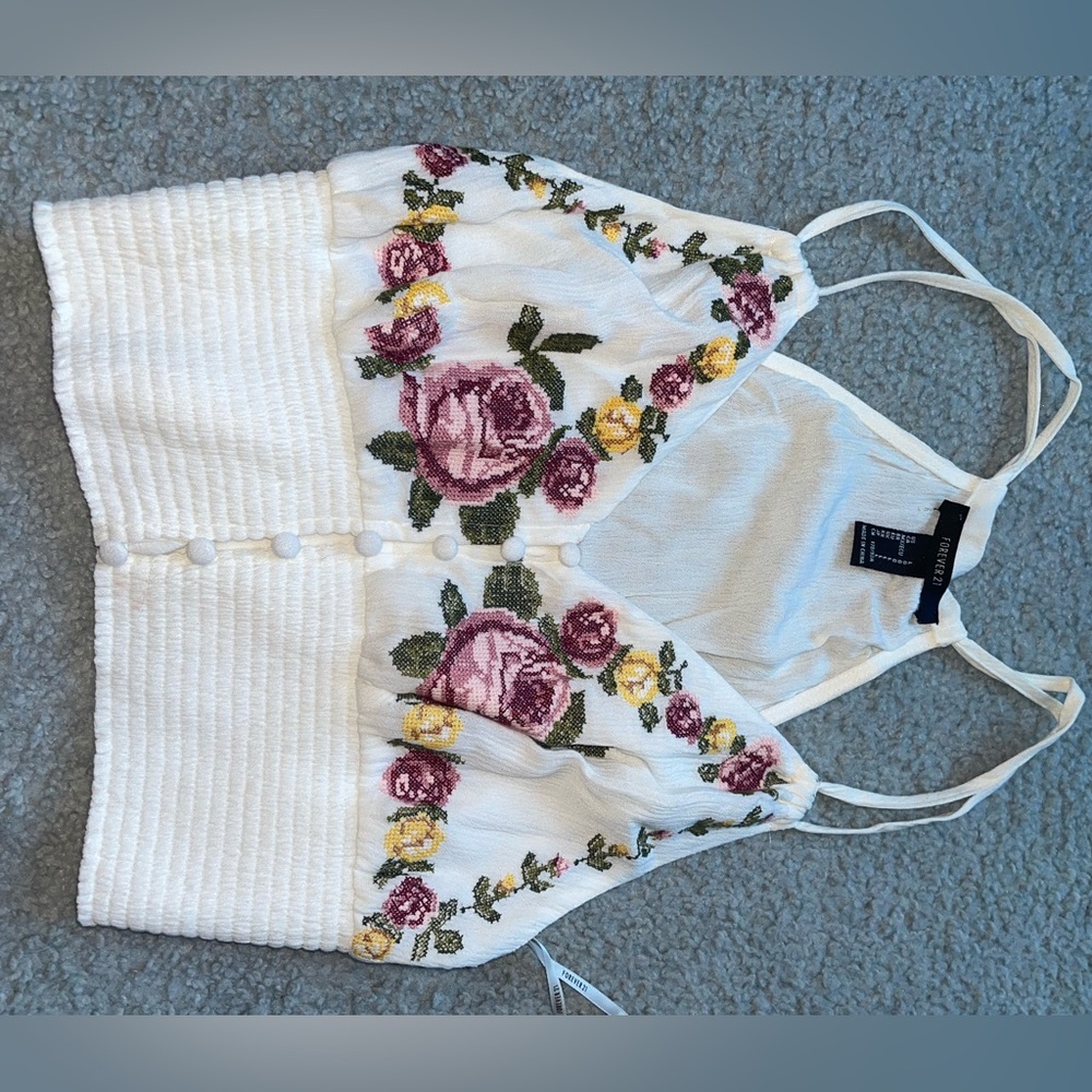 FLORAL HALTER TOP 💐